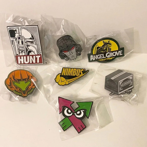 Lot of 7 Enamel Metal Pin Double Rubber Backing Transformer  Dragon Ball Z - Picture 2 of 16